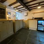Seatoller House 3*